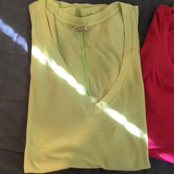 Vintage EUC Victoria Secret Bundle Of 2 Tops - Picture 2 of 15